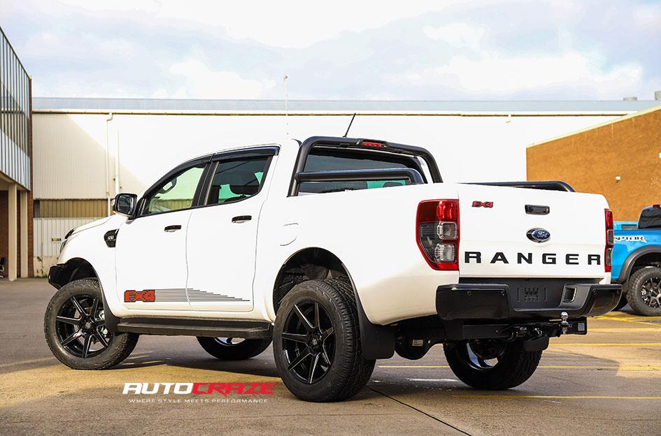 FORD RANGER AVALANCHE GLOSS BLACK MILLED ACCENTS